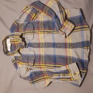 Old Navy Plaid Flannel button down shirt S (6-7)